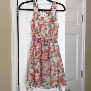 Yellow Floral Dress, M